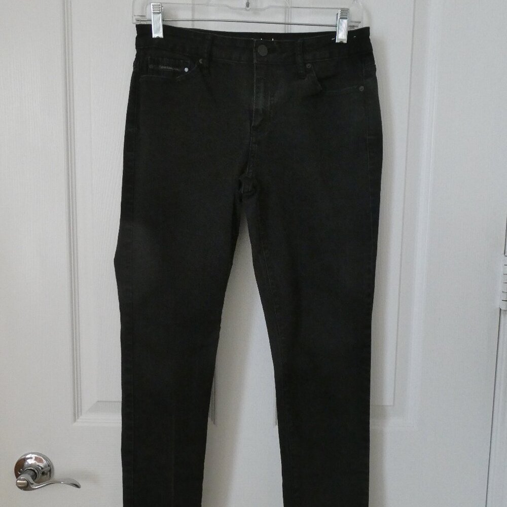 Calvin Klein Black Wash Jeans Size 29